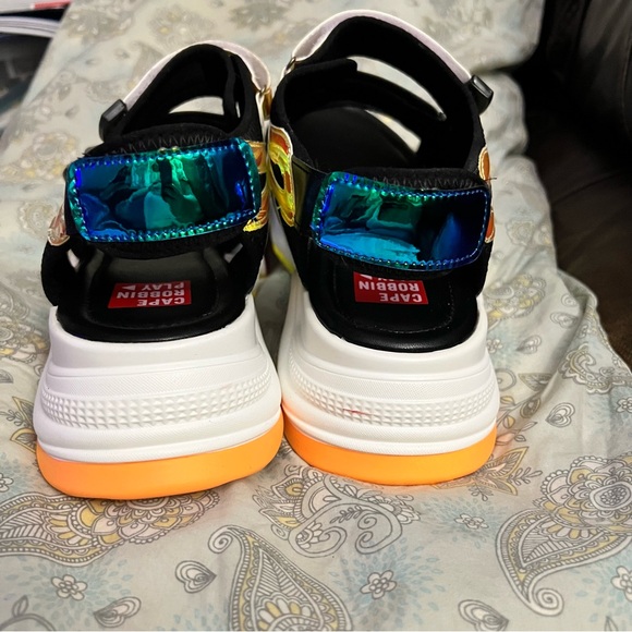 Cape Robbin Plugged In Platform Sandals - Picture 3 of 6